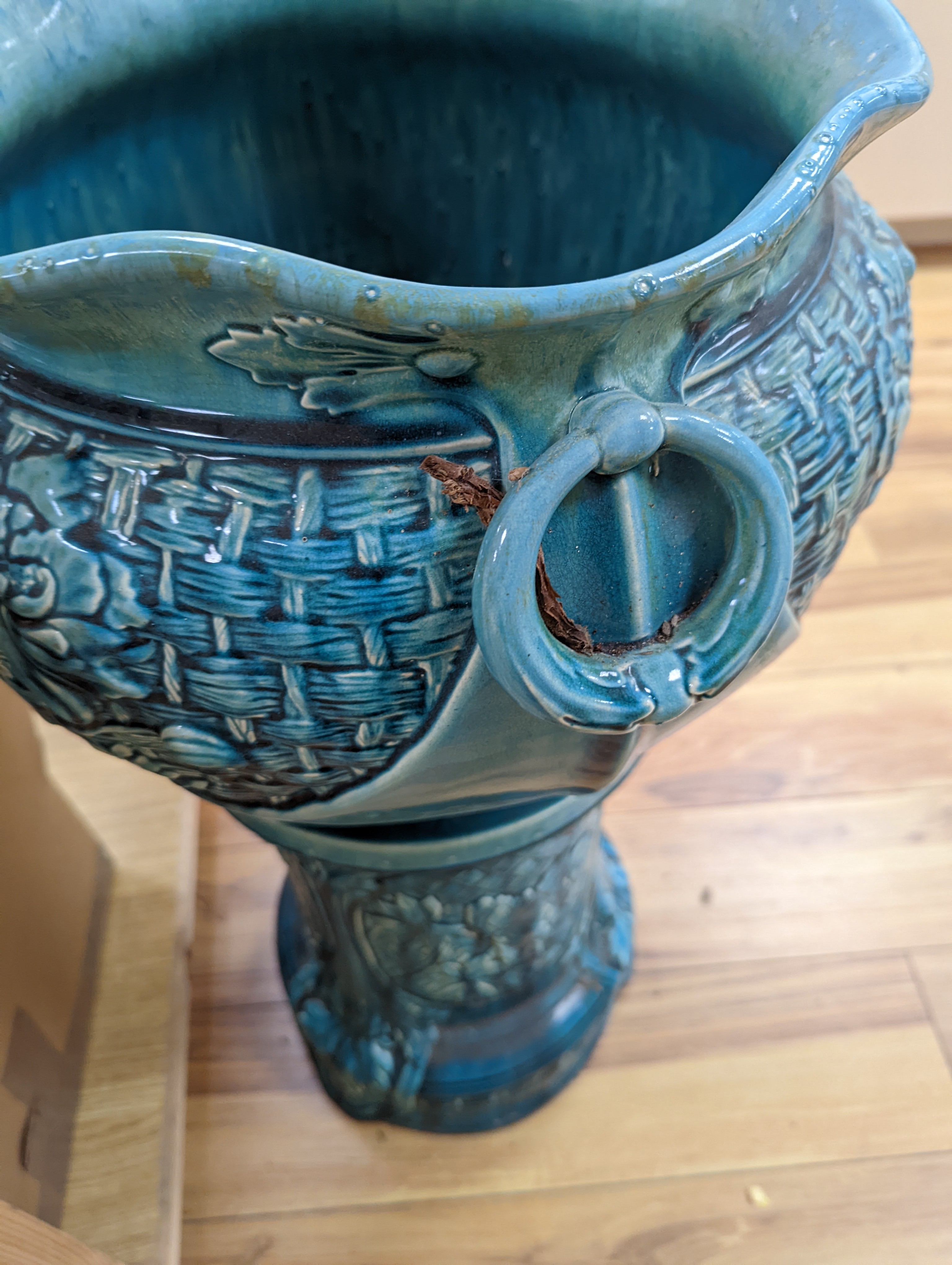 A Bretby turquoise-glazed jardiniere on pedestal 74cm